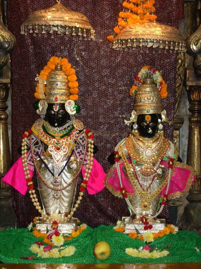 Vitthal_-_Rakhumai