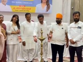 विकासा पासून ते अहिल्यानगराची पुढची पिढी घडवण्याकरीता सुरू असलेली मोहित पंजाबी यांची धडपड कौतुकास्पद – आ. संग्रामभैय्या जगताप नगरसेवक मोहित पंजाबी यांच्या वतीने प्रभाग क्रमांक पाच मधील सर्व दहावी व बारावी उत्तीर्ण विद्यार्थ्यांचाभव्य सत्कार आणि मार्गदर्शन शिबिर संपन्न…